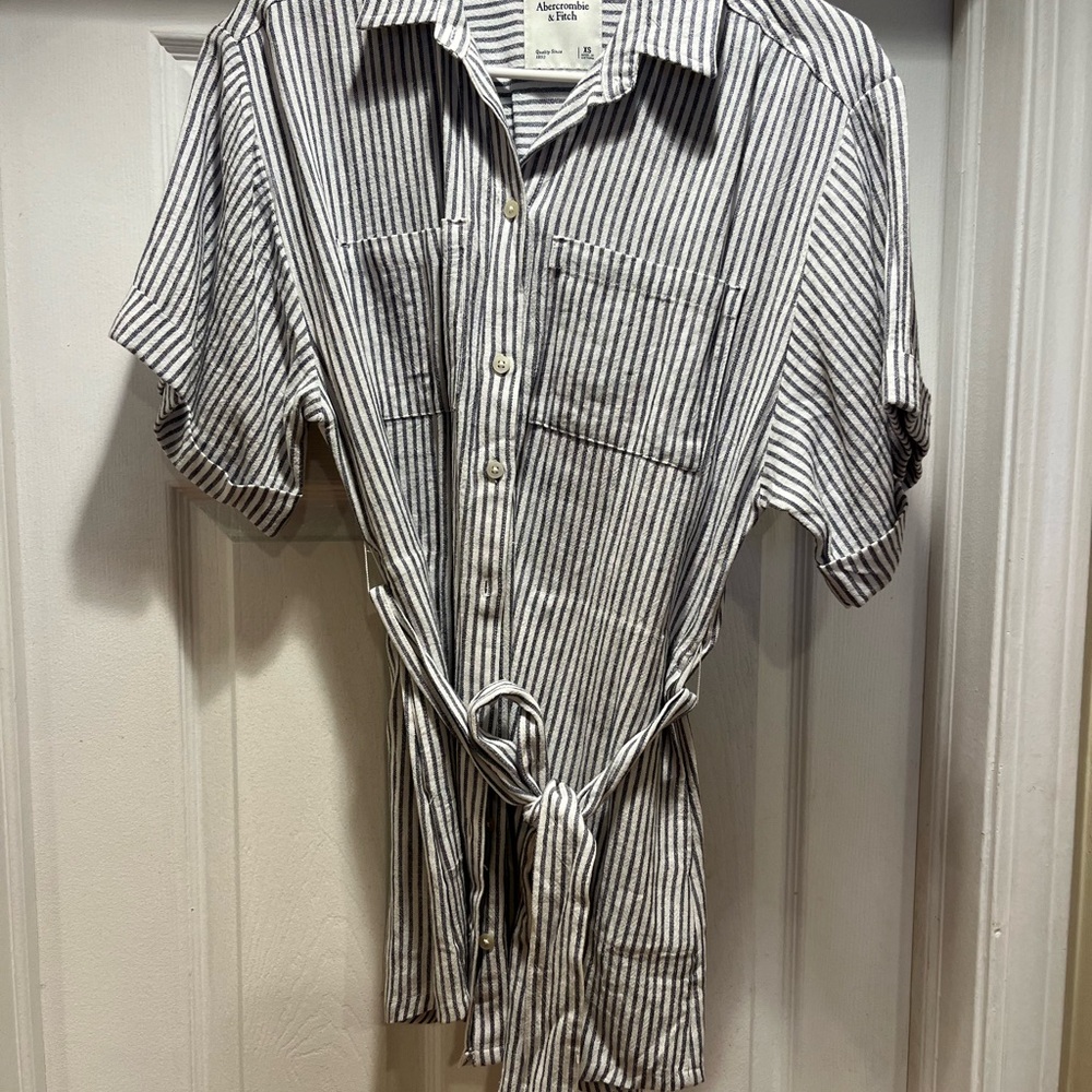 Abercrombie linen cover up mini dress